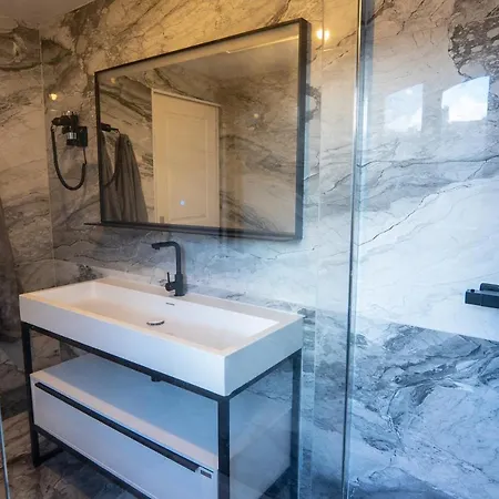 Capsule Art Déco - Jacuzzi - Netflix - Cinéma - Arcade De Jeux&nintendo Switch - 2 - Filet Suspendu Apartamento *